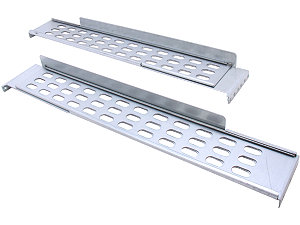 APC 4-POST PERFORATED RACKMOUNT RAILS