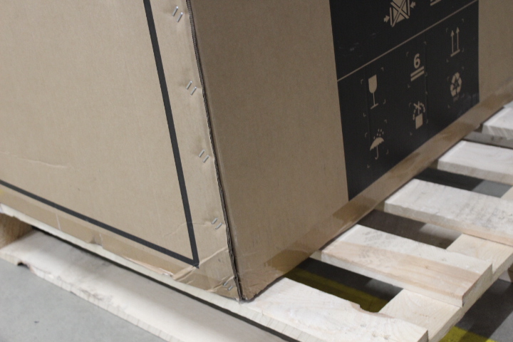 SALE OUT. Midea Freezer - MDRC564FEE01 - Energy efficiency class E - Chest - Free standing - Height 82.5 cm - Total net capacity 418 L - White - DAMAGED PACKAGING, BENT CORNER, BENT COVER