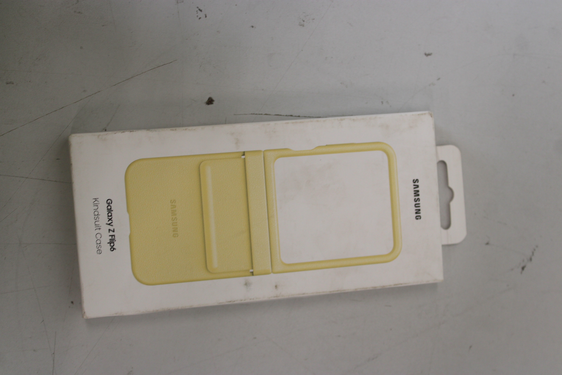 SALE OUT. Flap ECO-Leather Case EF-VF741PYE Flip6 (Yellow) EF-VF741PYEGWW DIRTY PACKAGING - SALE OUT. Samsung DIRTY PACKAGING