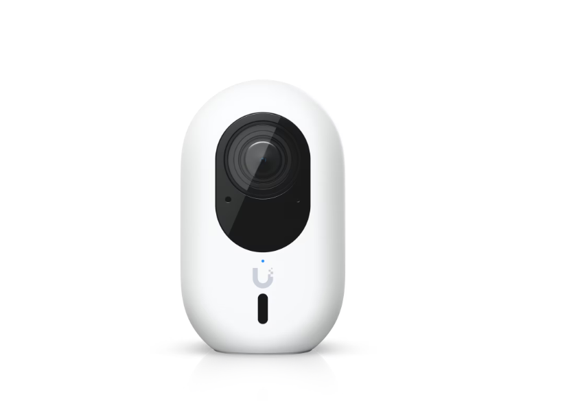 Ubiquiti - Plug-and-play, 4K WiFi-connected camera - UVC-G6-INS-W - 8 MP - Fixed - IPX5