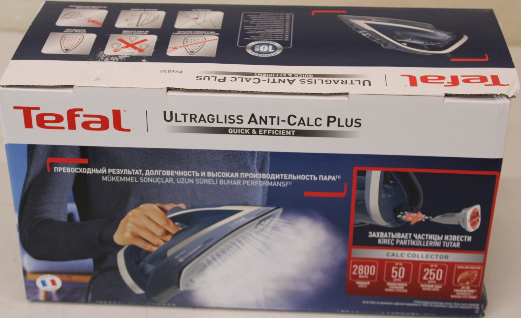 SALE OUT. TEFAL FV6830E0 Steam Iron, Water Tank 0.27 L, Countinuous Steam 50 g/min, Silver/Blue - SALE OUT. SALE OUT. TEFAL - Steam Iron - FV6830E0 - Steam Iron - 2800 W - Water tank capacity 270 ml - Continuous steam 50 g/min - Silver/Blue - DAMAGED PACK