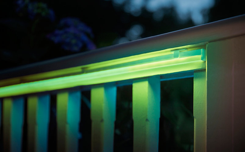 Philips Hue - Lightstrip - Hue White and Colour Ambiance - White and colored light