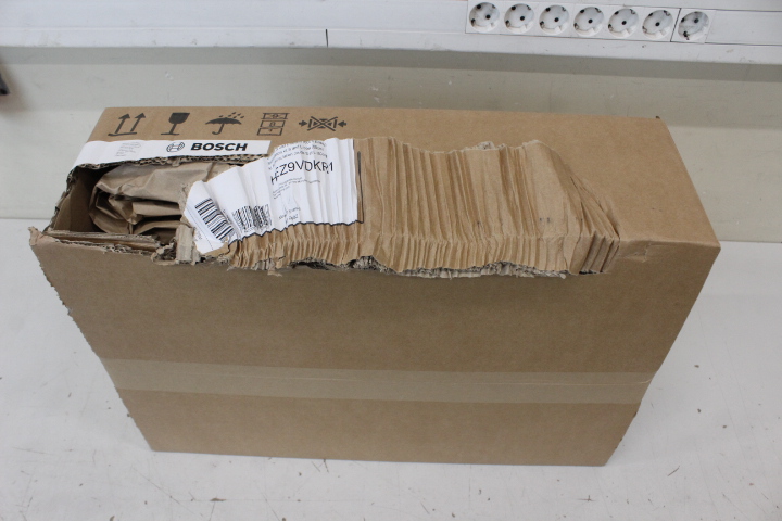 SALE OUT. - Bosch Recirculation kit S and L-bow (60cm) - HEZ9VDKR1 - Black - DAMAGED PACKAGING