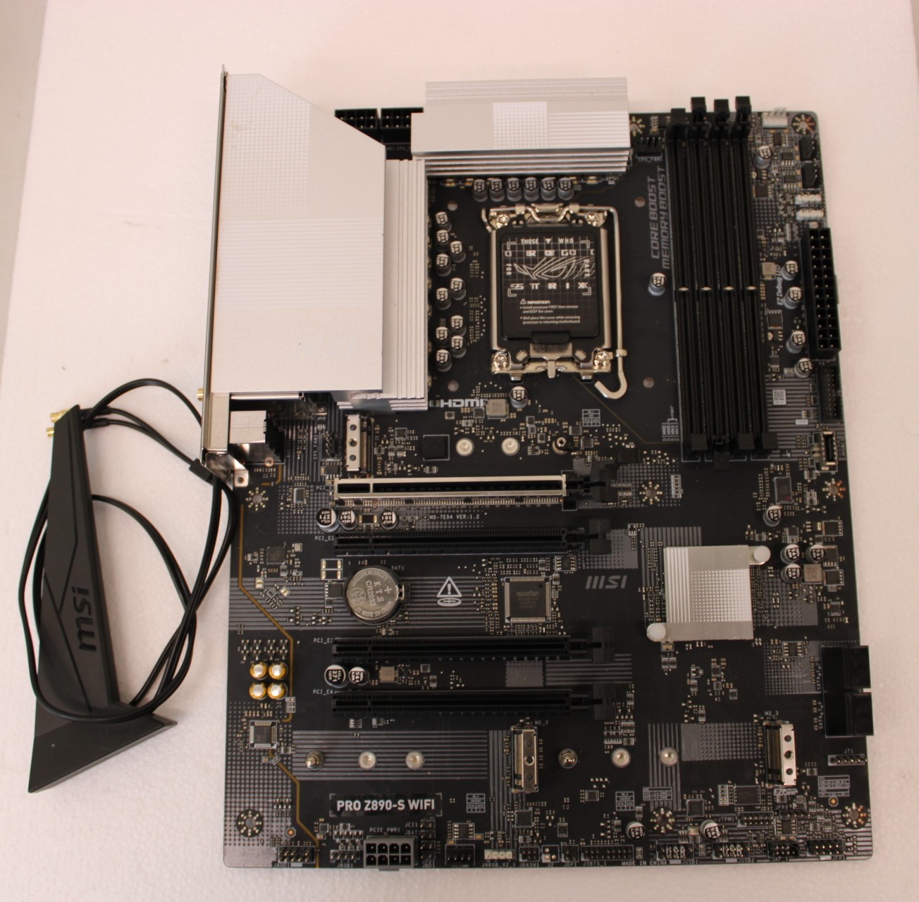 SALE OUT. MSI USED, REFURBISHED, WITHOUT  ACCESSORIES, ONLY BACKPANEL INCLUDED