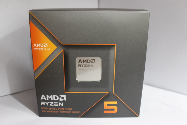 SALE OUT. AMD Ryzen 5 8600G - AM5 - Processor threads 12 - DAMAGED SEAL - Processor cores 6 - 36 month(s)