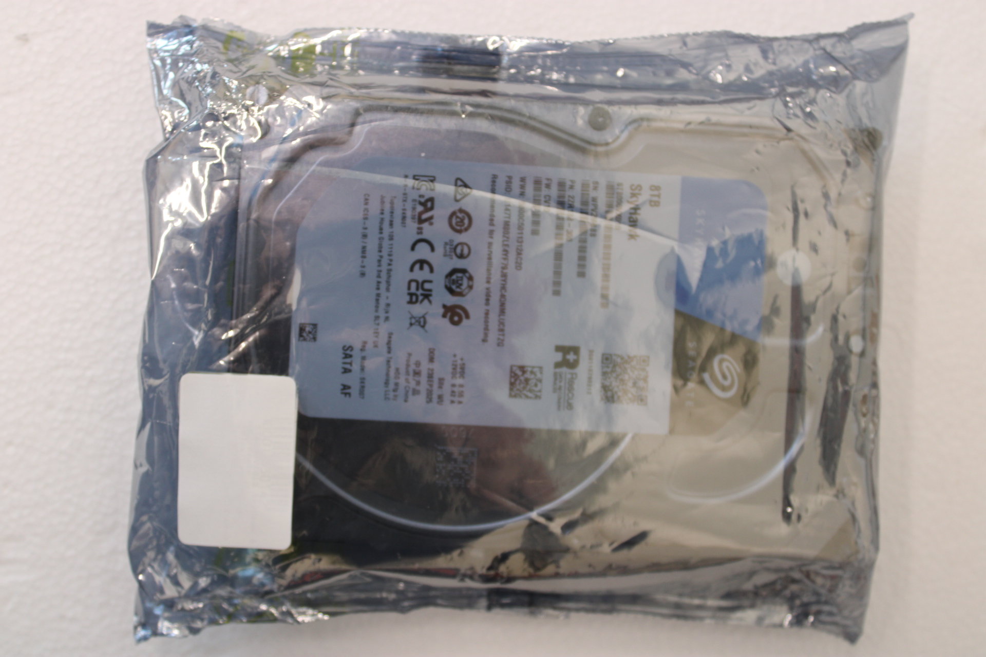 SALE OUT. Seagate ST8000VX010 SkyHawk - 5400 RPM - 8000 GB - REFURBISHED