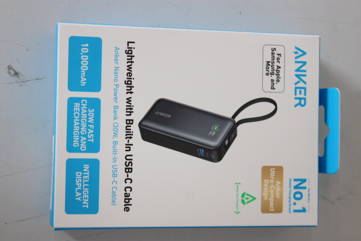 SALE OUT. Anker 545 Nano Power Bank - A1259G11 - 10000 mAh - Black - DEMO