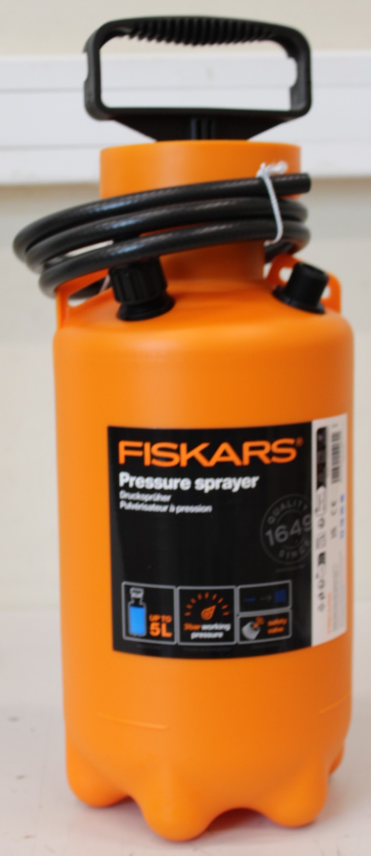 SALE OUT. - Fiskars Pressure Sprayer, 5 L - DAMAGED PACKAGING