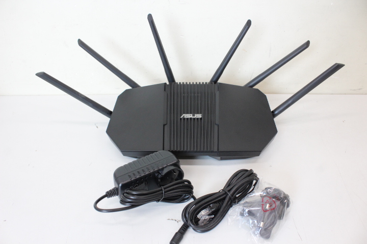 SALE OUT. Asus RT-BE90U Tri-band WiFi 7 Router, EU+UK - Asus BE9400 Tri-band WiFi 7 AiMesh Extendable Router - RT-BE90U - 802.11be - Ethernet LAN (RJ-45) ports 3 - Mesh Support Yes - MU-MiMO No - 4G/5G - Antenna type External - 36 month(s) - DEMO