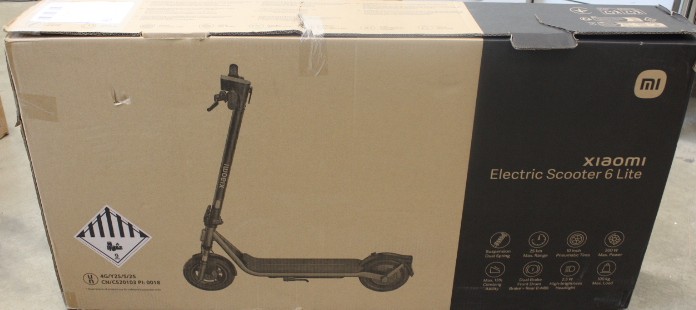 SALE OUT. Xiaomi Electric Scooter 6 Lite GL - Xiaomi 23 month(s) - DAMAGED PACKAGING