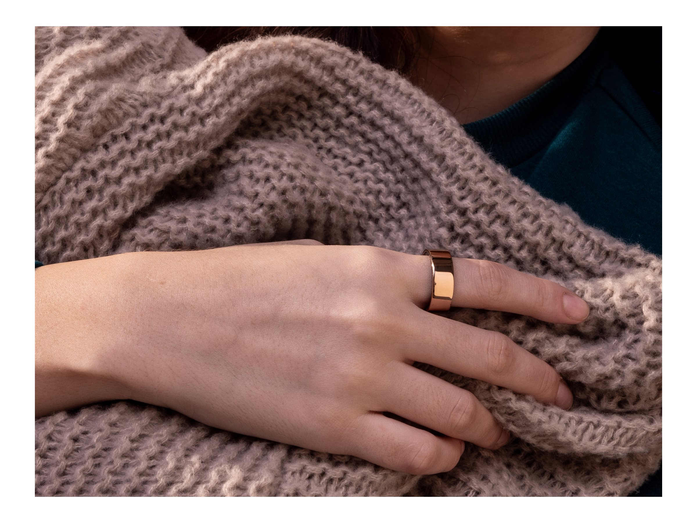 Ultrahuman - Ring Air - Bionic Gold - Size 9 - Smart Ring