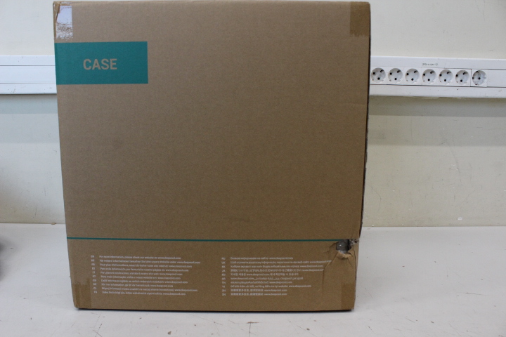 SALE OUT. Deepcool CH360 Digital - Mid Tower - ATX PS2 - Black - DAMAGED PACKAGING, DENT ON THE SIDE