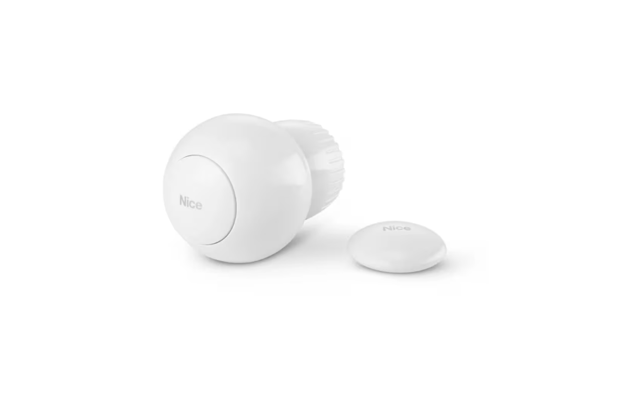 Fibaro Nice Z-wave+ thermostatic head and temperature sensor pack - FGT-PACK EU ZWE - White