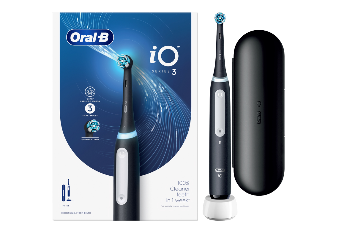 Oral-B Electric Toothbrush - iO3 Series - Rechargeable - For adults - Number of brush heads included 1 - Number of teeth brushing modes 3 - Black